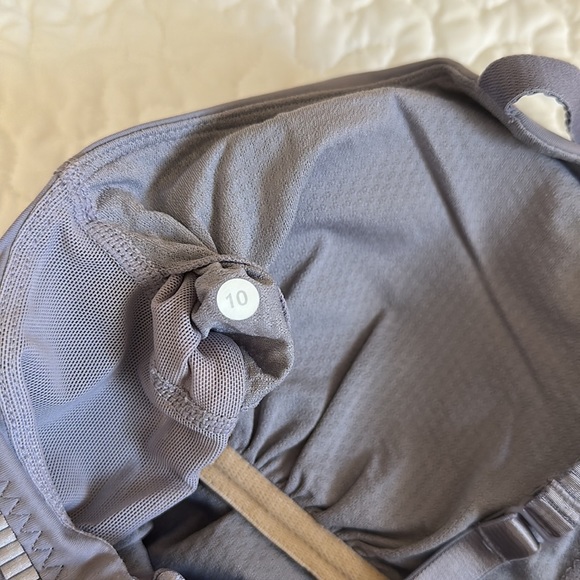 Lululemon tank - Picture 6 of 6